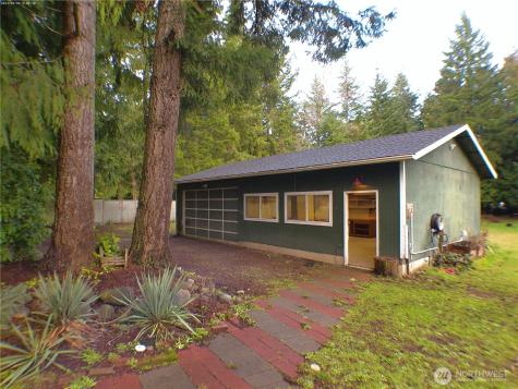 22721 149th Avenue E Graham WA 98338
