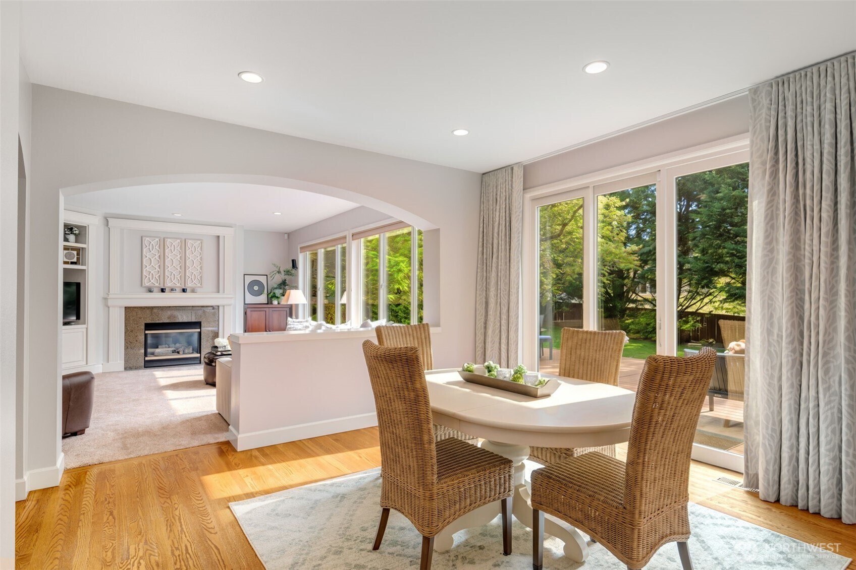 22431 SE 30th Street Sammamish WA 98075