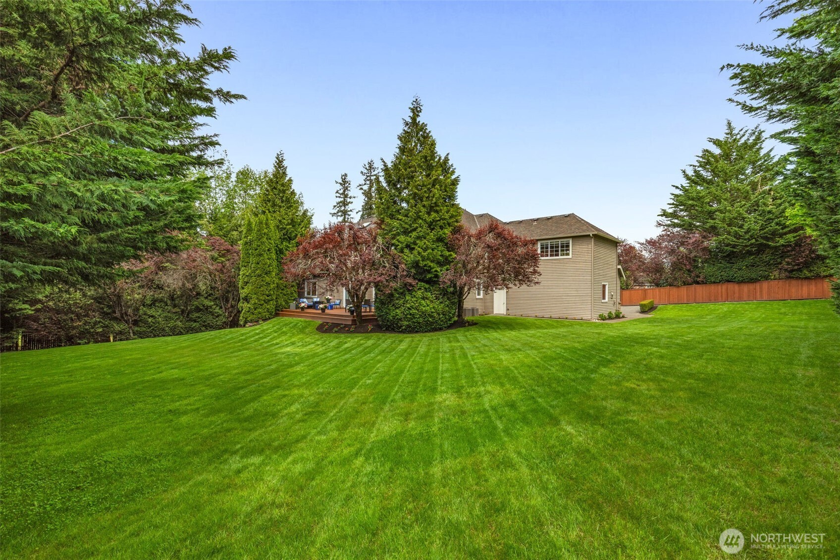 22431 SE 30th Street Sammamish WA 98075