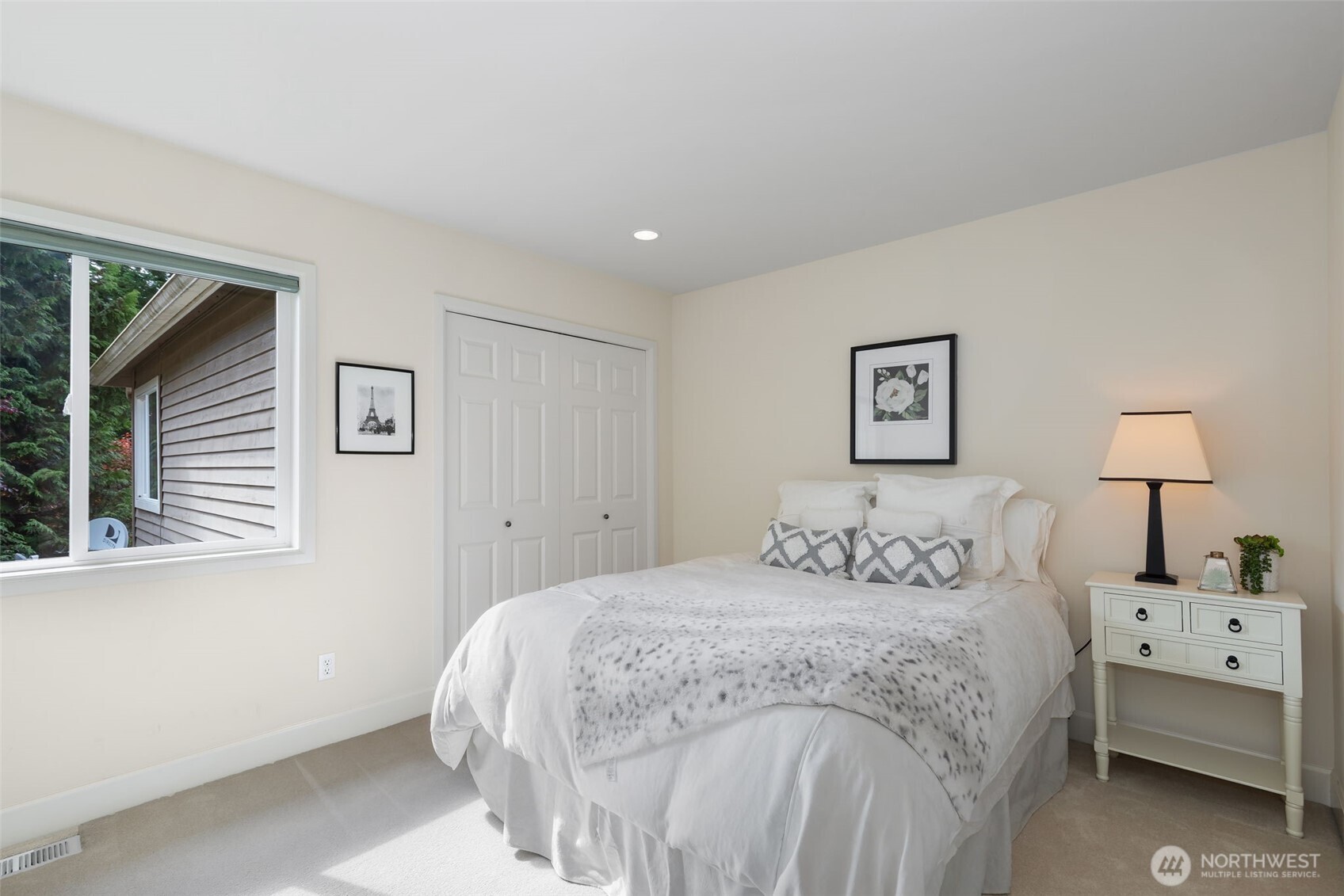 22431 SE 30th Street Sammamish WA 98075