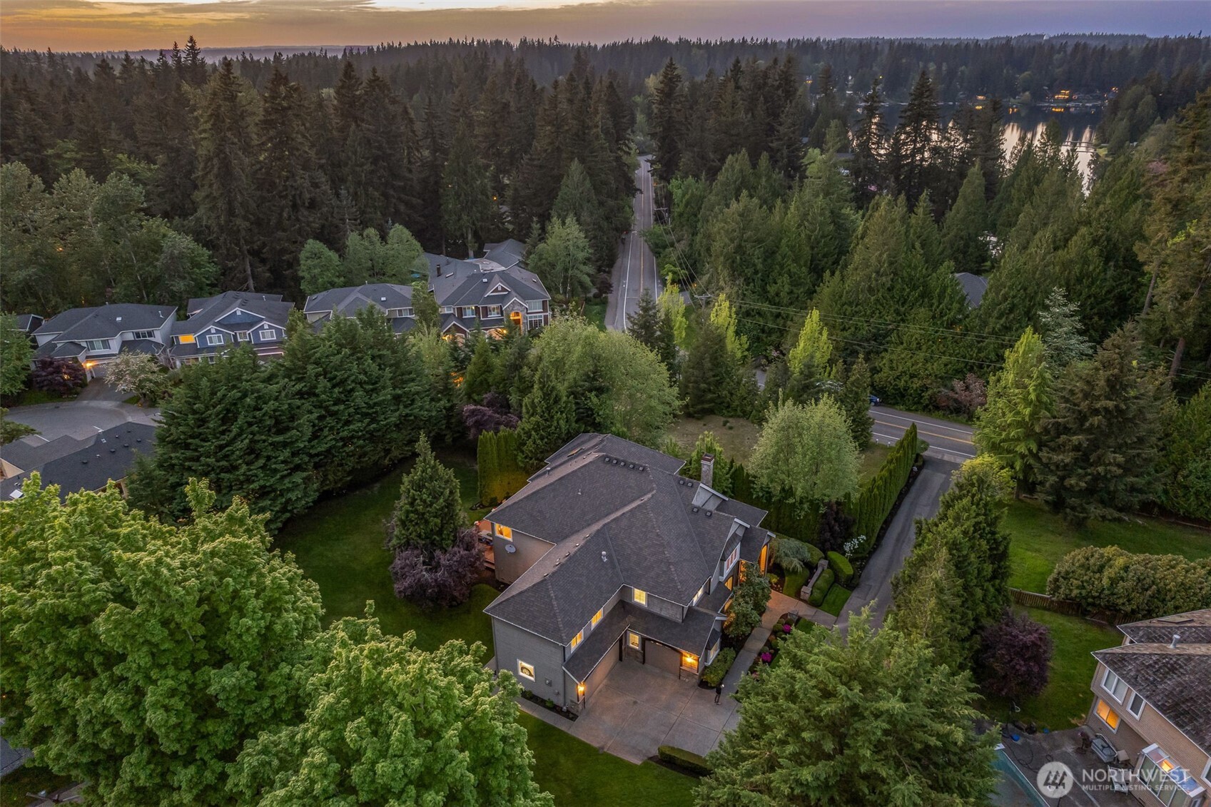 22431 SE 30th Street Sammamish WA 98075