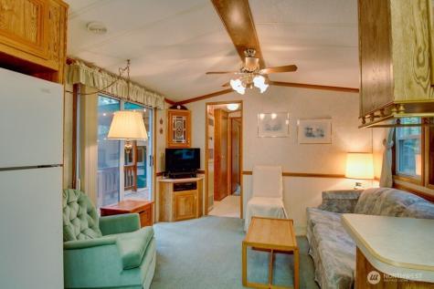 300 Schinn Canyon Drive Deming WA 98244