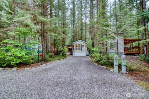 300 Schinn Canyon Drive Deming WA 98244