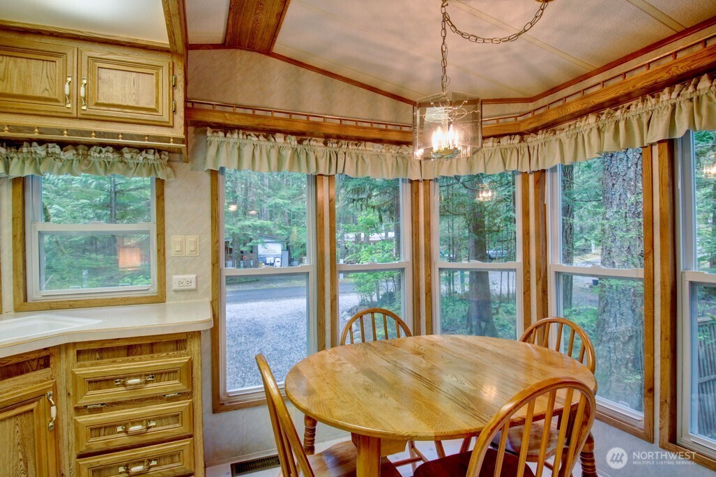 300 Schinn Canyon Drive Deming WA 98244