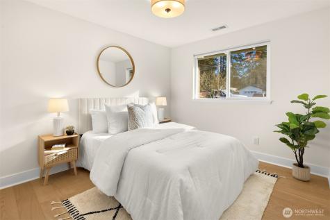 8708 NE 140th Street Kirkland WA 98034