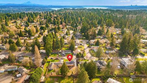 8708 NE 140th Street Kirkland WA 98034