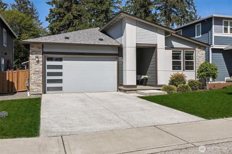 16914 127th Avenue Ct E Puyallup WA 98374