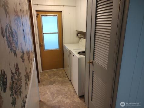 13320 Highway 99 Everett WA 98204