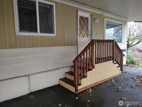 13320 Highway 99 Everett WA 98204
