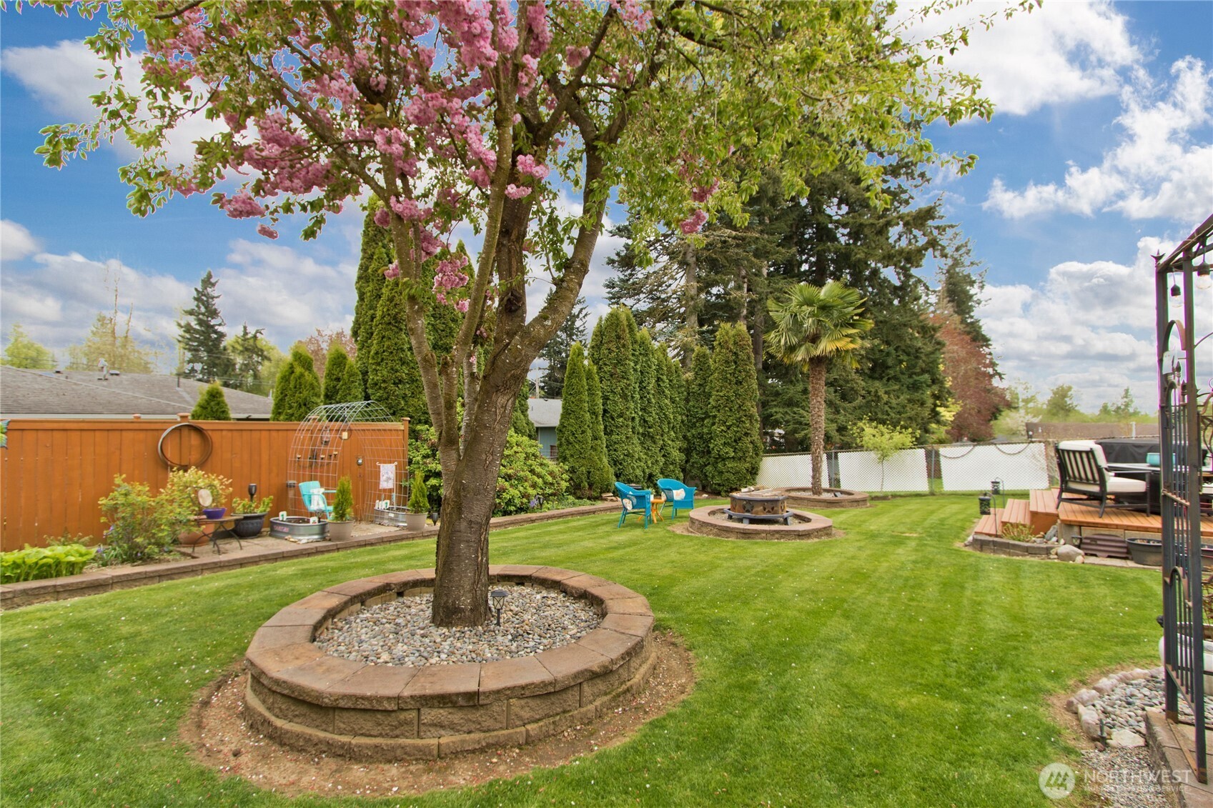 26117 SE 425th Enumclaw WA 98022