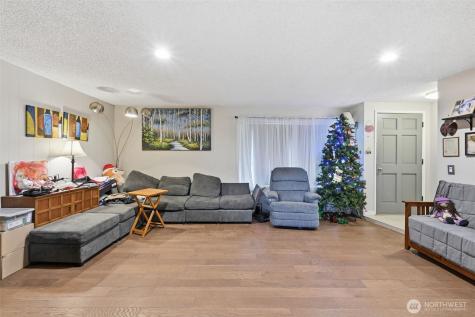 6130 87th Street NE Marysville WA 98270