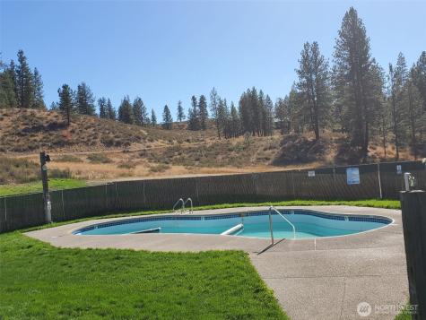 5 Chase Road S Winthrop WA 98862