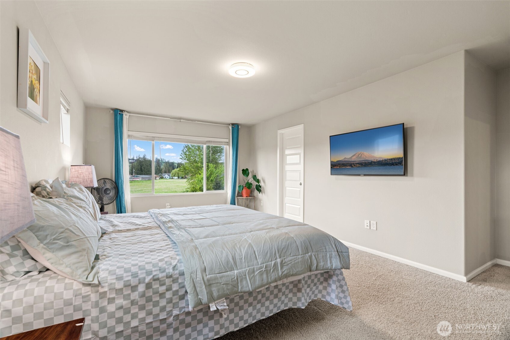 1304 32nd Street NW Puyallup WA 98371