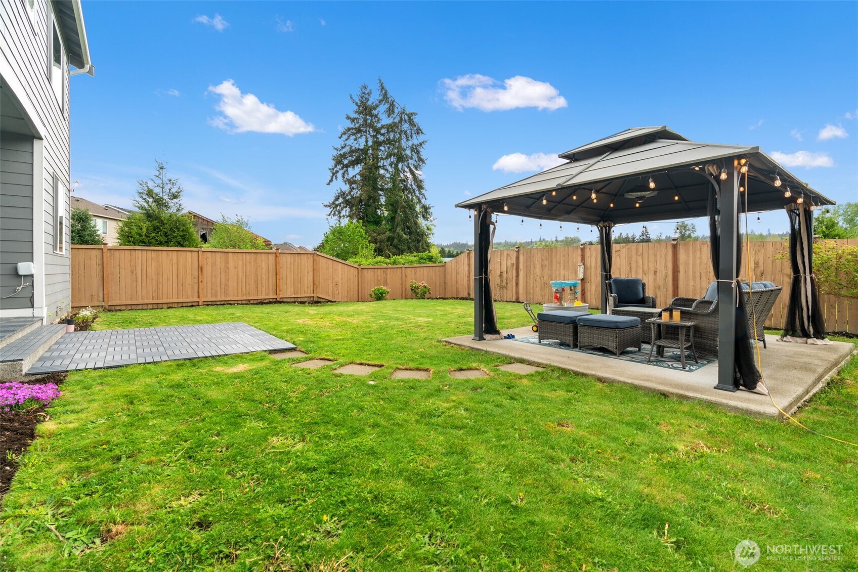 1304 32nd Street NW Puyallup WA 98371