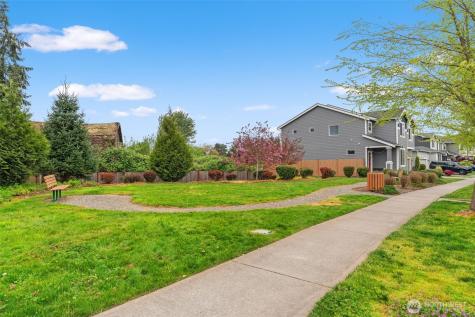 1304 32nd Street NW Puyallup WA 98371