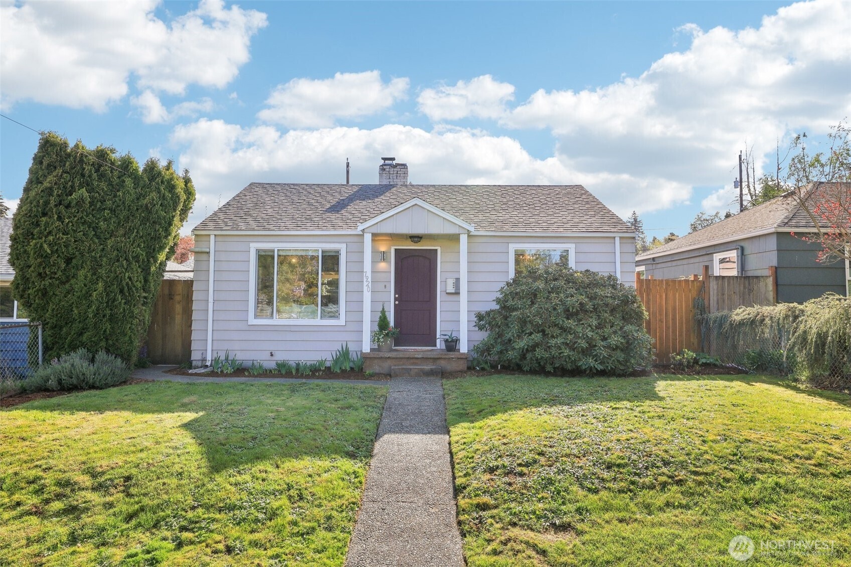 7920 17th Avenue SW Seattle WA 98106