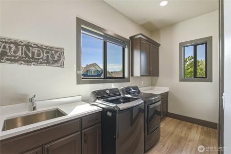 760 S Perry Avenue East Wenatchee WA 98802