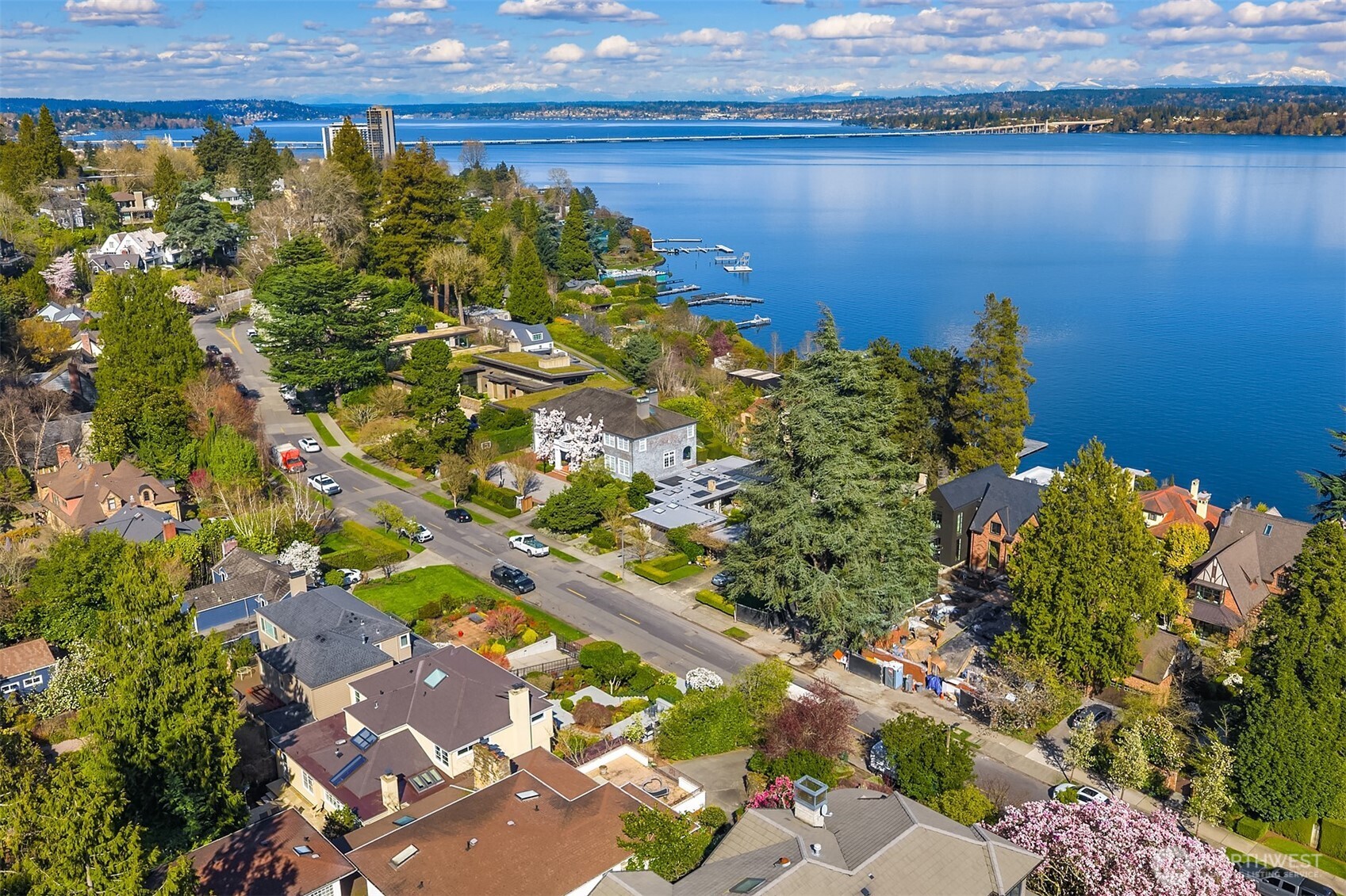 453 Mcgilvra Boulevard E Seattle WA 98112