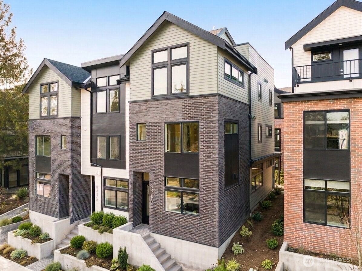8327 12th Avenue NW Seattle WA 98117