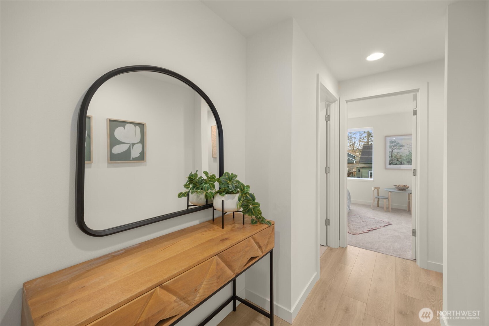 8327 12th Avenue NW Seattle WA 98117