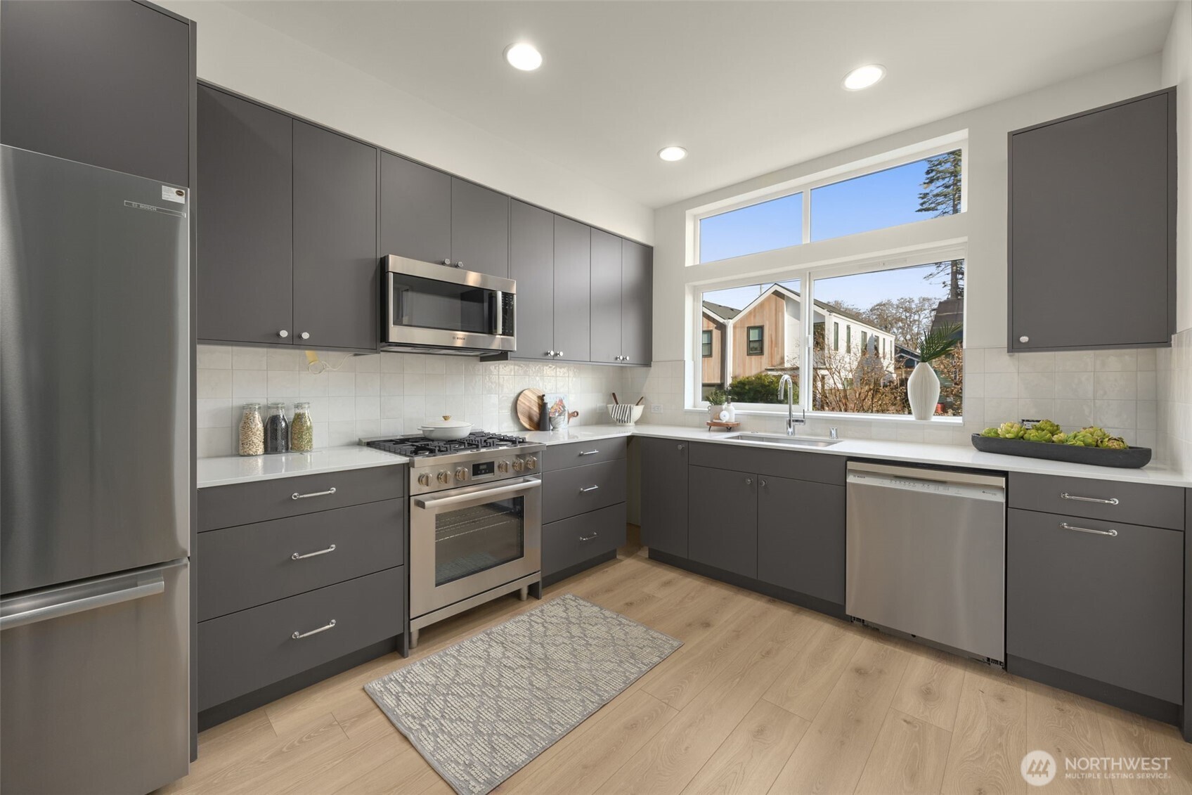 8327 12th Avenue NW Seattle WA 98117