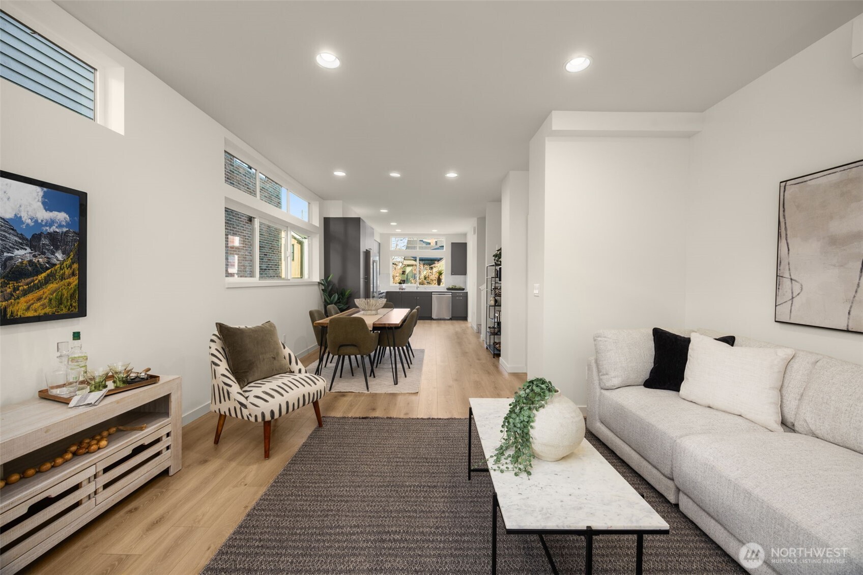 8327 12th Avenue NW Seattle WA 98117