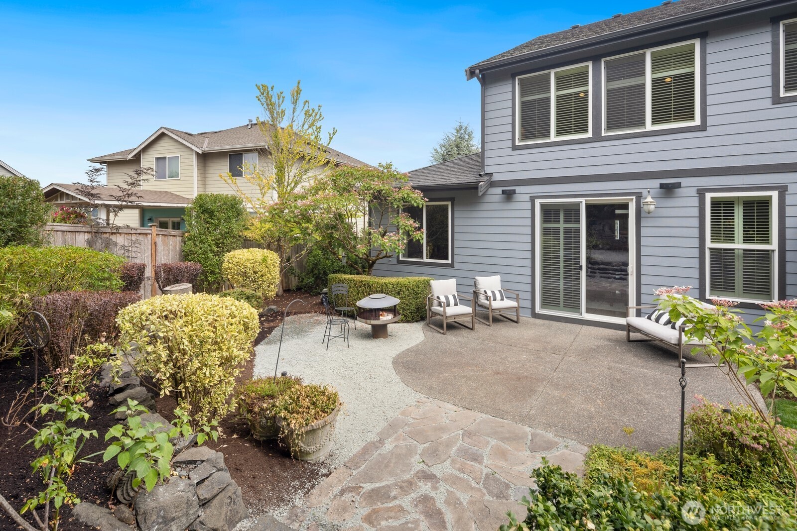 21706 Quiet Water Loop Lake Tapps WA 98391