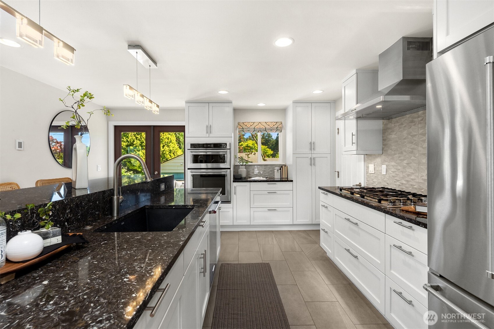 22817 75th Avenue W Edmonds WA 98026