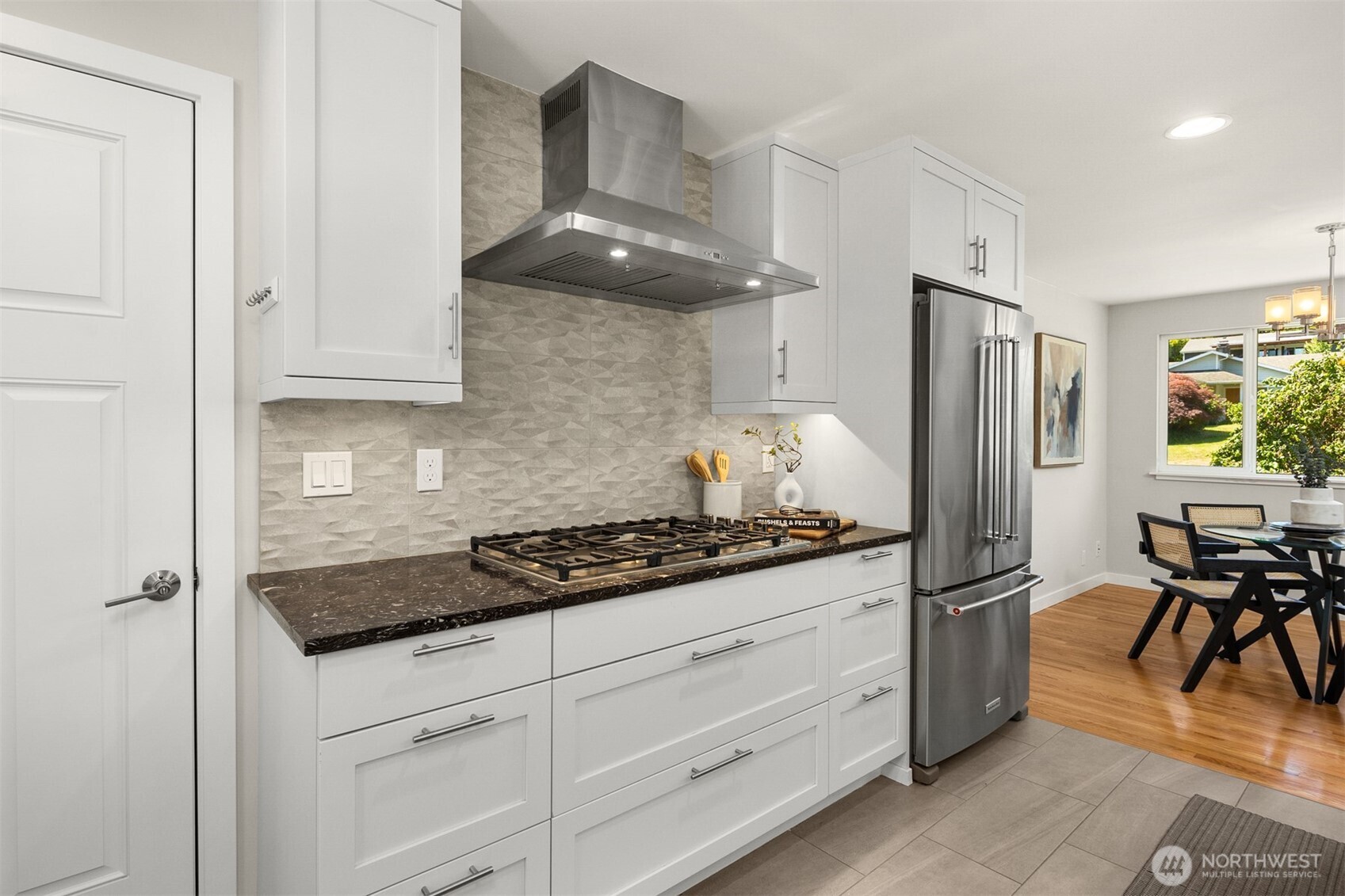 22817 75th Avenue W Edmonds WA 98026