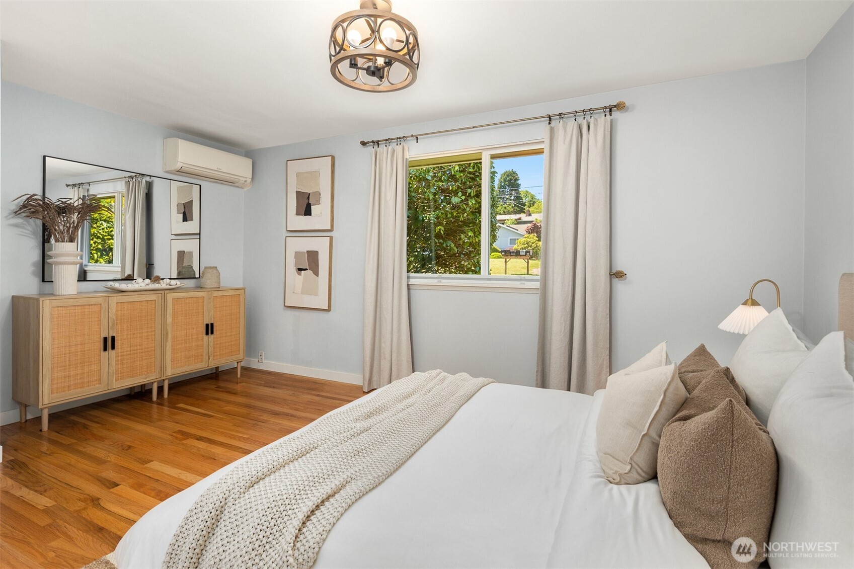 22817 75th Avenue W Edmonds WA 98026