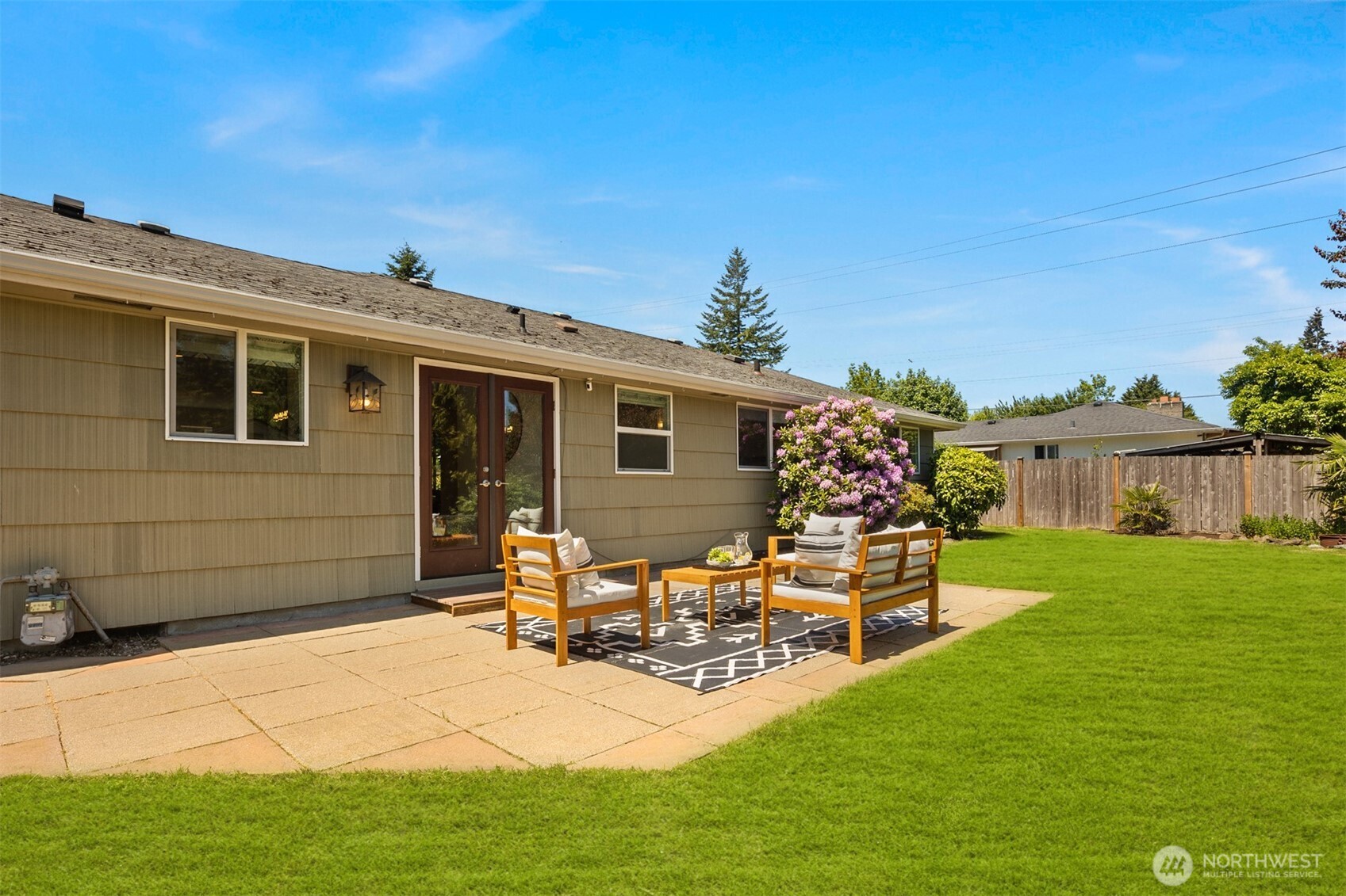22817 75th Avenue W Edmonds WA 98026