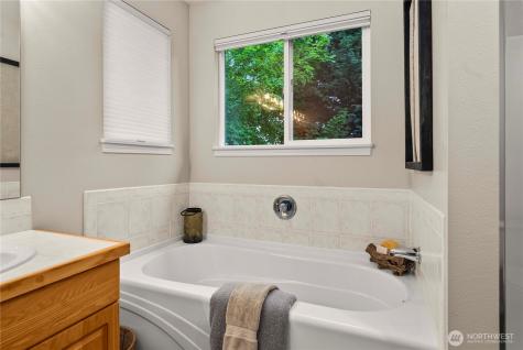 9204 181st Avenue E Bonney Lake WA 98391