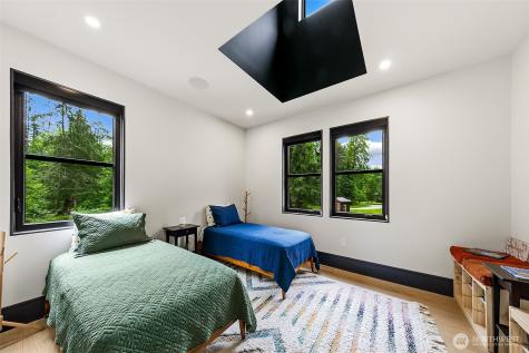 7538 Moon Valley Road SE North Bend WA 98045