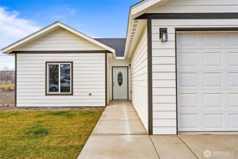 248 SE Pioneer Avenue Ephrata WA 98823