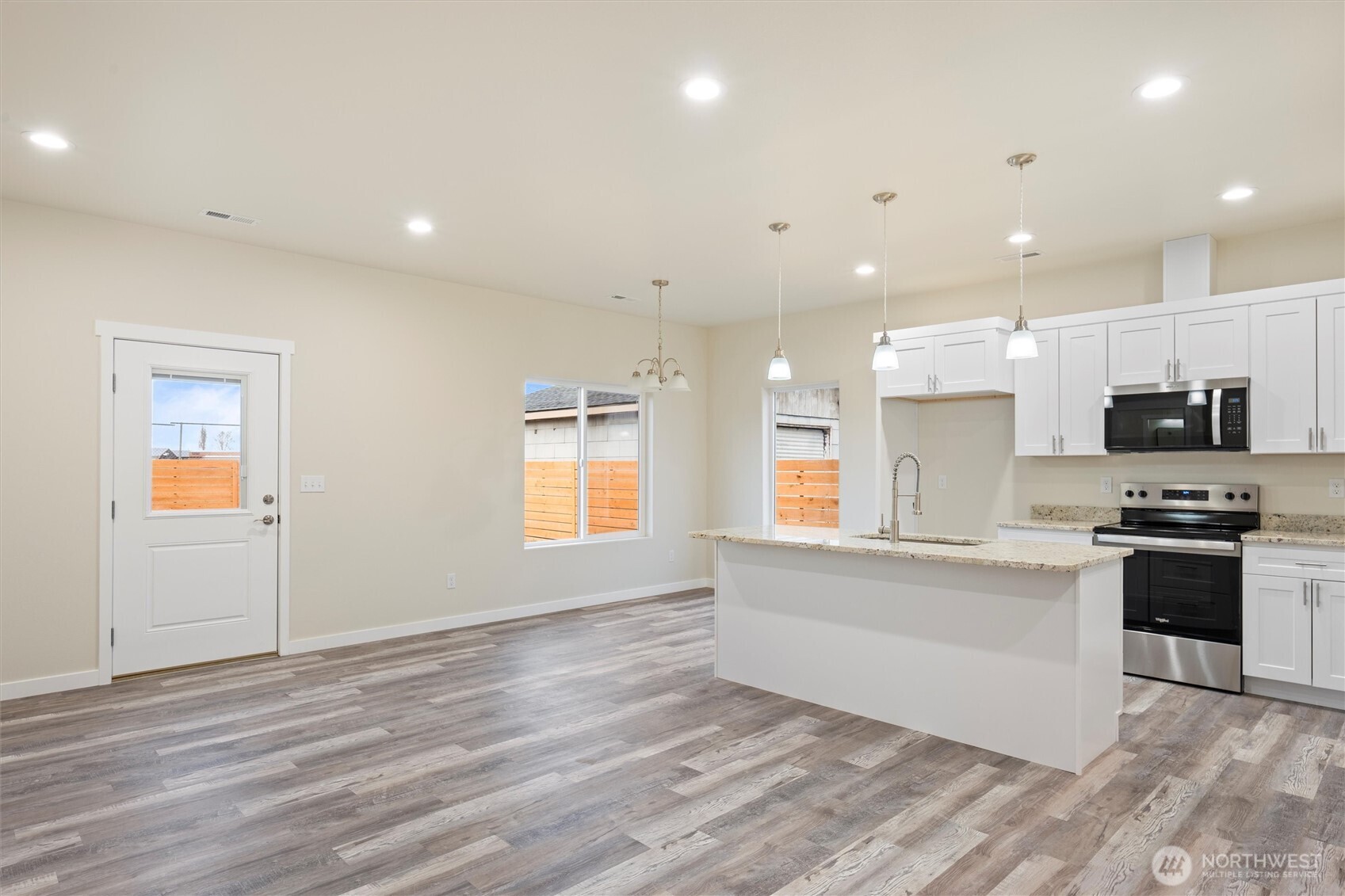 248 SE Pioneer Avenue Ephrata WA 98823