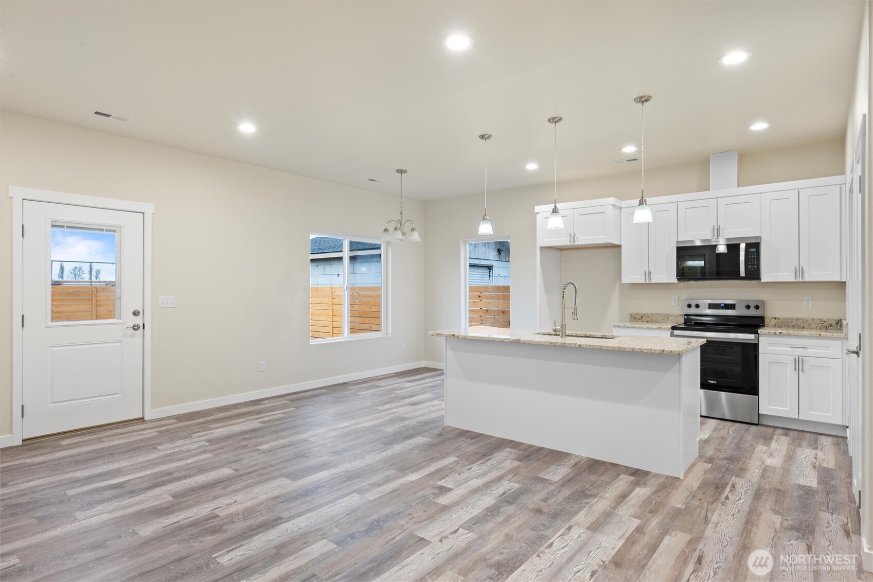 248 SE Pioneer Avenue Ephrata WA 98823