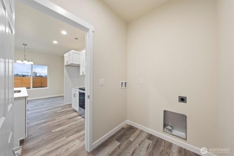 248 SE Pioneer Avenue Ephrata WA 98823