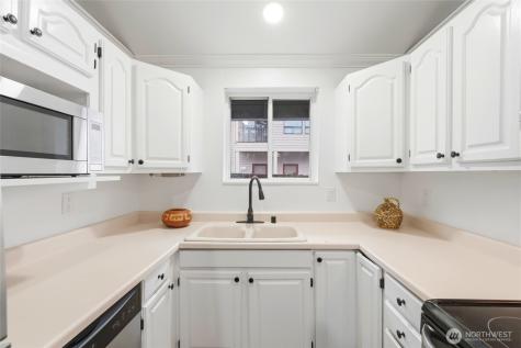 5302 Wetmore Avenue Everett WA 98203