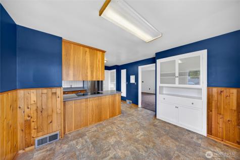 403 E Spruce Street Mount Vernon WA 98273