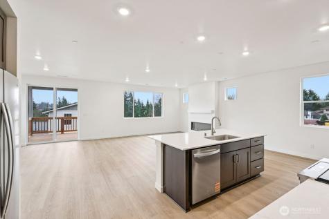 10316 6th Place SE Lake Stevens WA 98258