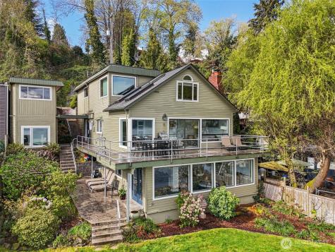 9750 Rainier Seattle WA 98118