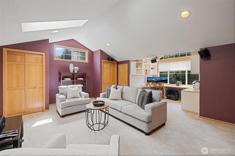 12118 198th Avenue NE Woodinville WA 98077