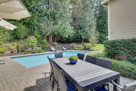 12118 198th Avenue NE Woodinville WA 98077