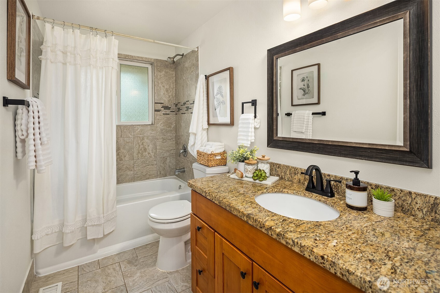 4028 S 175th Street Seatac WA 98188