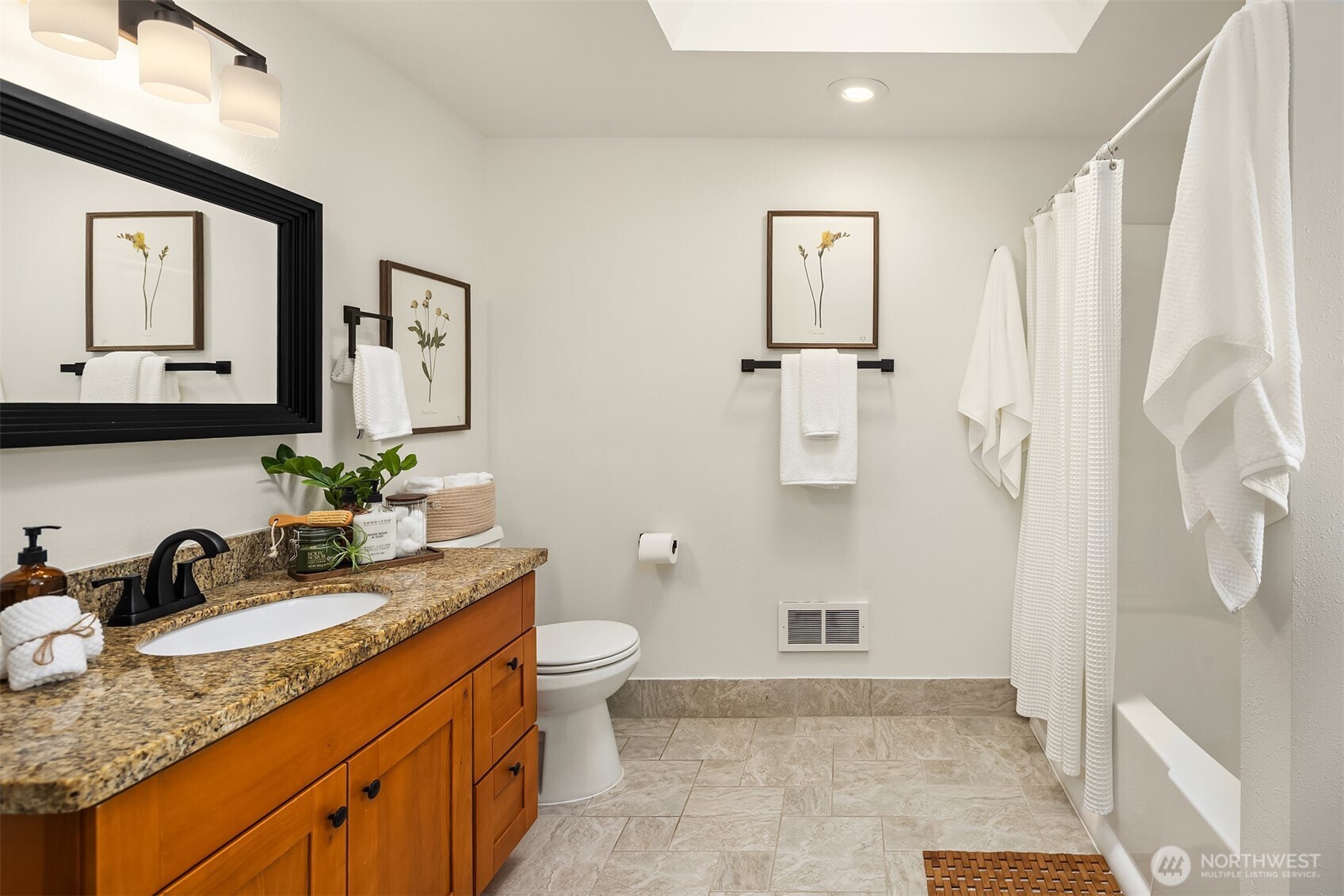 4028 S 175th Street Seatac WA 98188