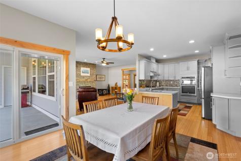 2042 Maiden Lane Wenatchee WA 98801