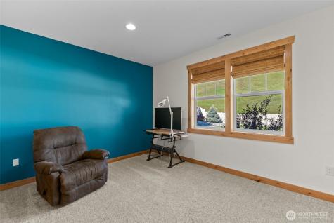 2042 Maiden Lane Wenatchee WA 98801