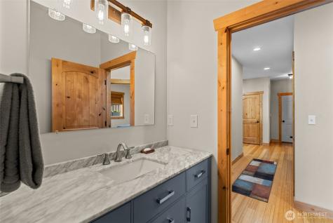 2042 Maiden Lane Wenatchee WA 98801