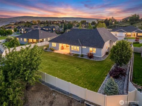 2042 Maiden Lane Wenatchee WA 98801