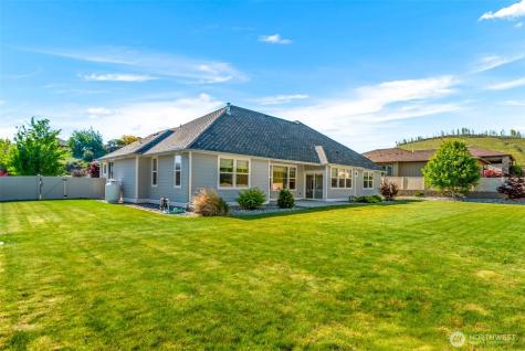 2042 Maiden Lane Wenatchee WA 98801
